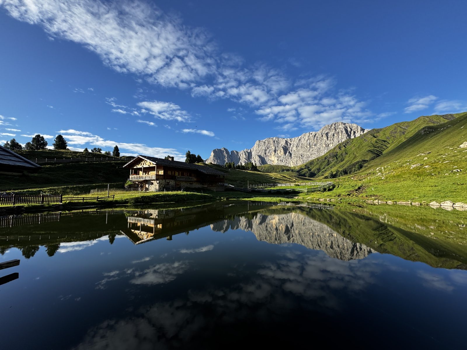 beitune Transalp Zillertal-Gardasee Panorama Ausblick über die Seiser Alm