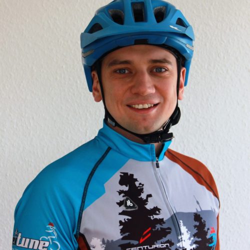 Achim ist unser beitune MTB Guide für das MTB-Fahrtechniktraining in Stuttgart
