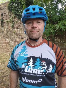Unseren beitune Guide Frank triffst Du meist beim MTB-Fahrtechniktraining