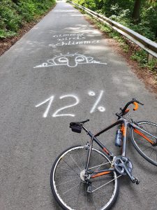 Schlimma wird's nimma - 12 % Steigung beim beitune Rennrad-Wochenende im Odenwald