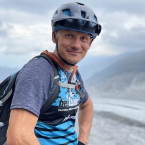 beitune Guide Stefan vor dem Aletschgletscher