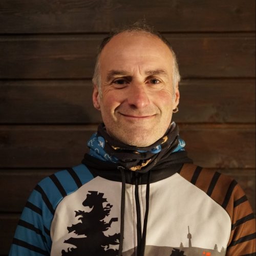 beitune Guide Jürgen mit beitune Hoodie