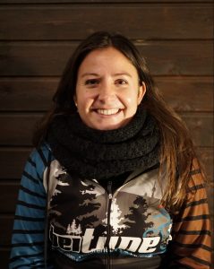 beitune Guide Meli mit beitune Hoodie