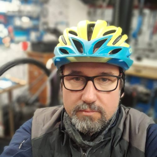 beitune Guide Martin mit Helm