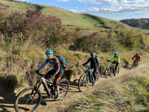 Mountainbiker beim beitune Jura-Cross