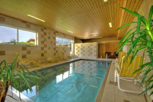 Schwimmbad des beitune Partnerhotel Sonnhof in Radfeld