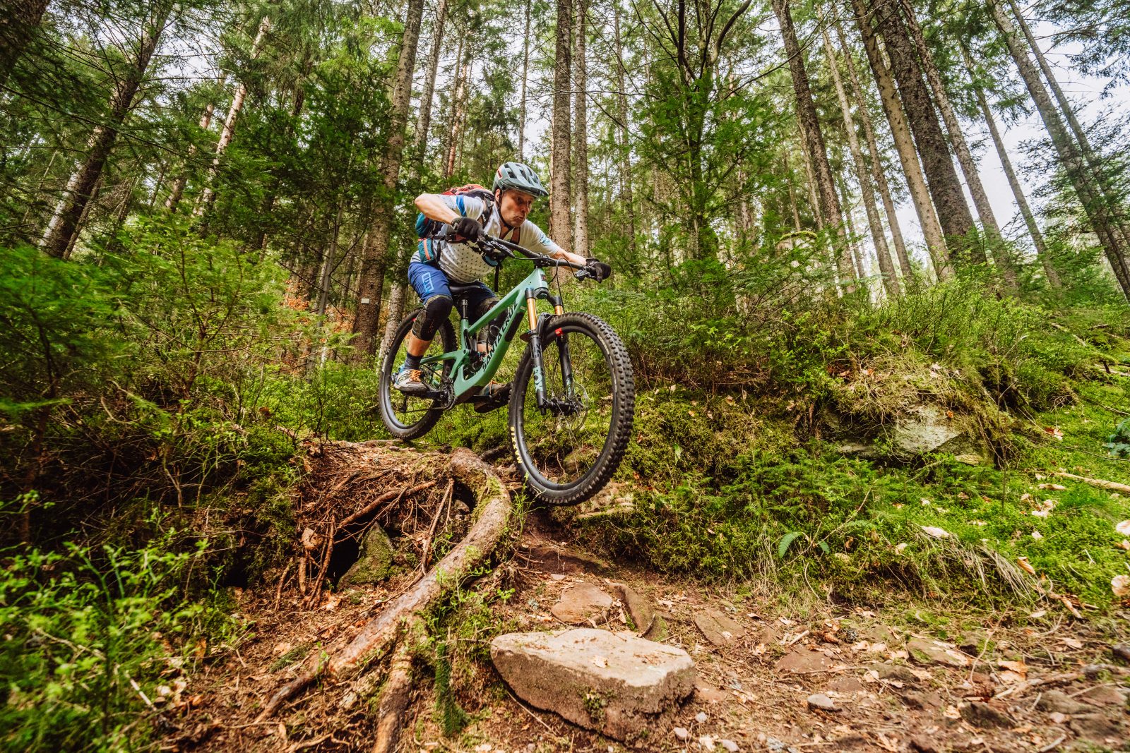 Mountainbike Kienbachtrail beitiune Fahrtechniktraining in Baiersbronn