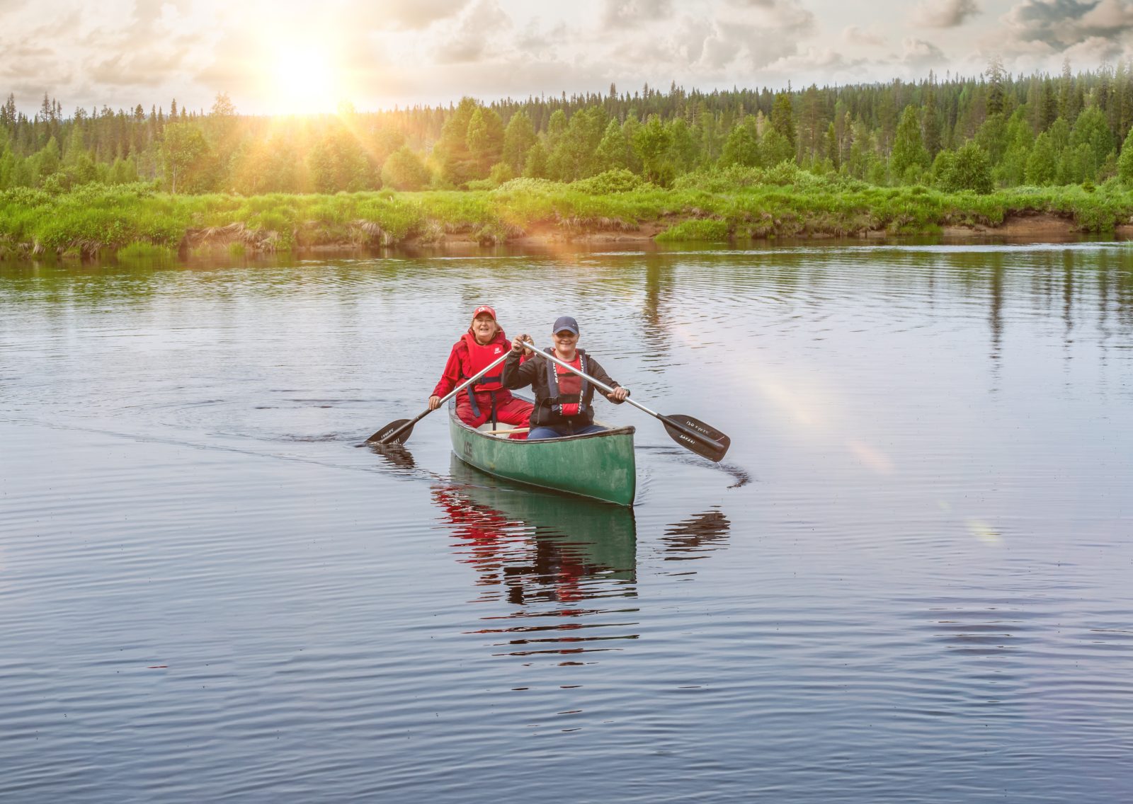 Kanu-Tour bei der beitune BikeReise nach Finnisch Lappland