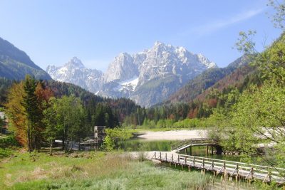 Blick auf die Julischen Alpen bei der beitune Trans-Slowenien mit dem MTB