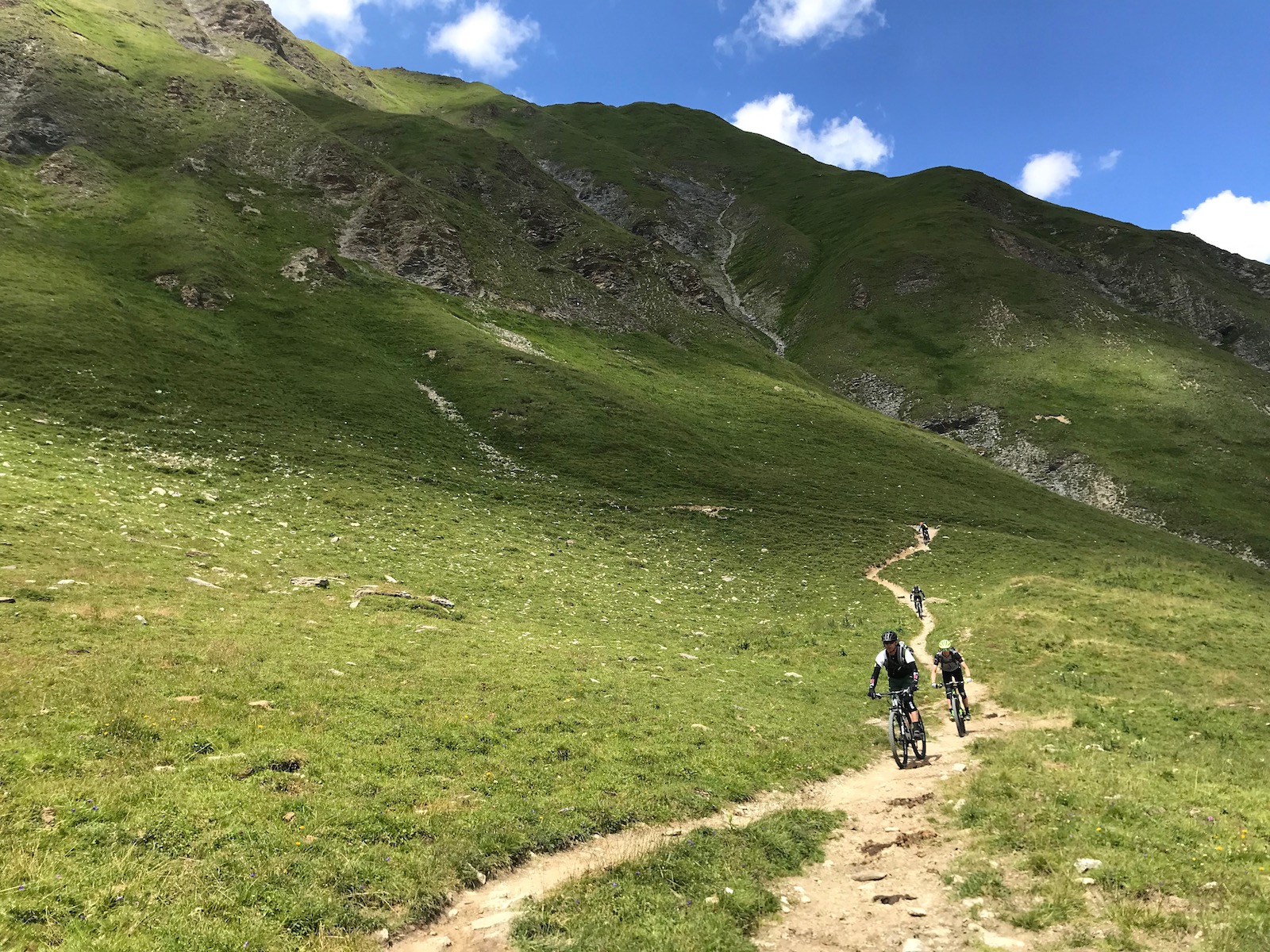 Singletrails auf der beitune MTB-Trailtour Ischgl-Livigno